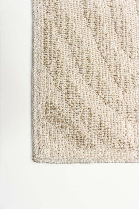 Elissa Beige Area Rug - 5'0\" x 7'0\"