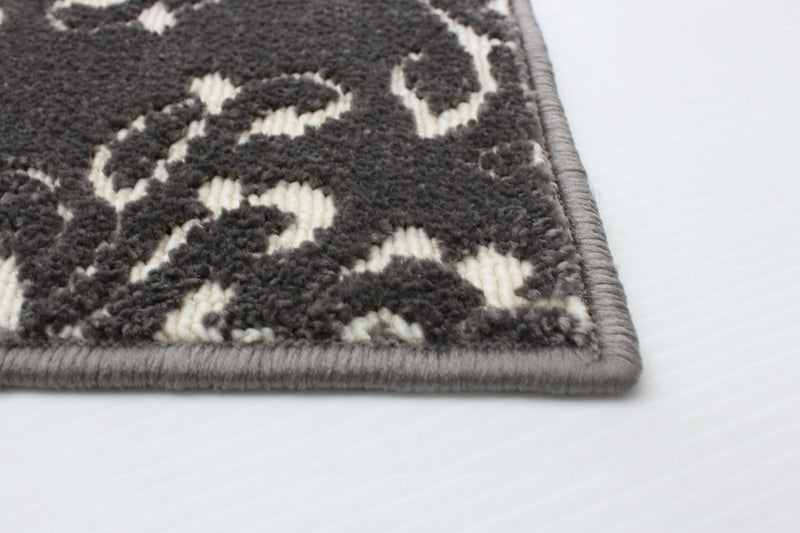 Caledonia Grey 2'8\" x 4'11\" Area Rug