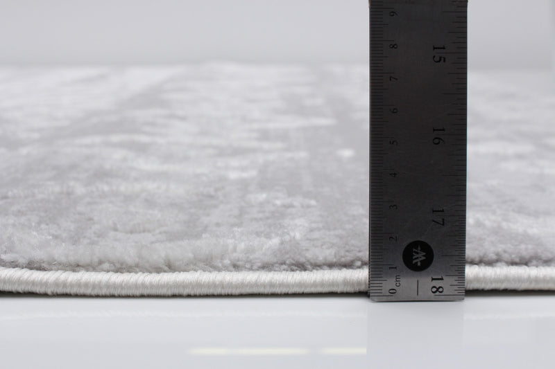 Dita Grey Area Rug - 3'11\" X 5'7\" 