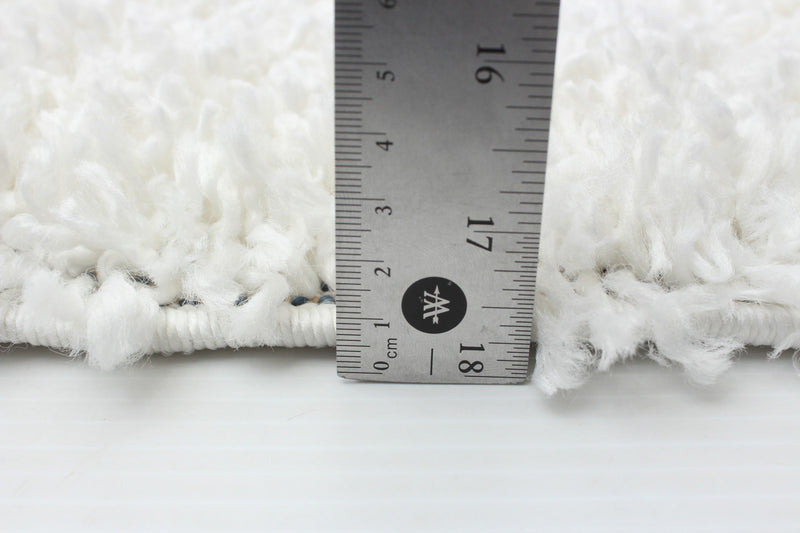 Helma Losange Cream Shag 3'11\" X 5'11\" Area Rug