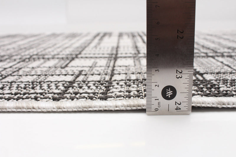 Panthea Grey Area Rug - 2'2\" X 6'7\" 