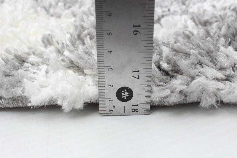 Helma Urban Cream, Dark Grey Shag 6'7\" X 9'6\" Area Rug