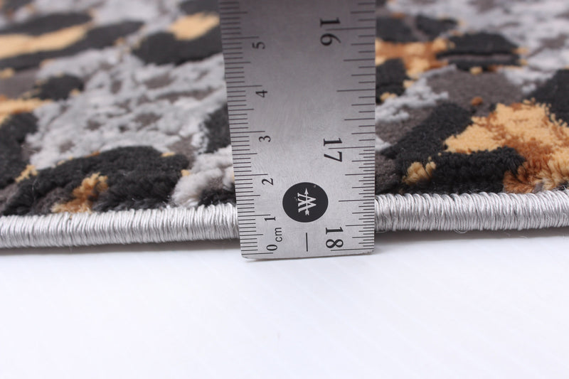 Cheah Ivory Area Rug - 5'3\" x 7'3\"