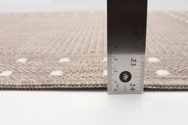 Clementine Tan Area Rug - 2'2\" X 6'7\" 