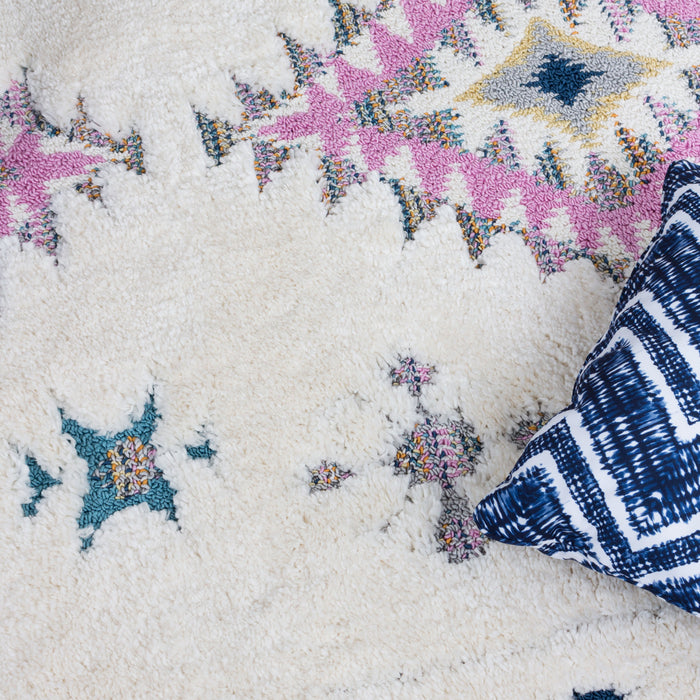 Lola Diamond 4x6 Area Rug