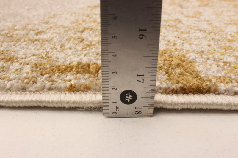 Ellegance Ivory / Gold 6'7\" x 9'6\" Area Rug