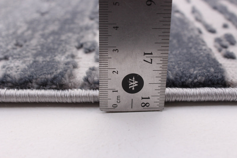 Ulema Grey Rug 5'3\" X 7'3\" Area Rug