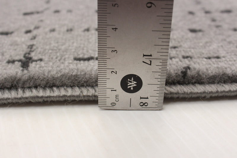 Theano Black 3'11\" x 5'7\" Area Rug