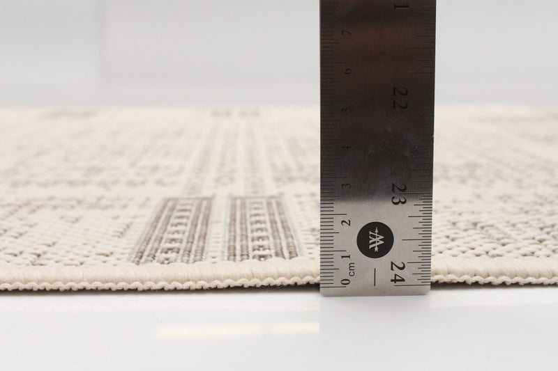 Joni Ivory Area Rug - 2'2\" X 6'7\" 