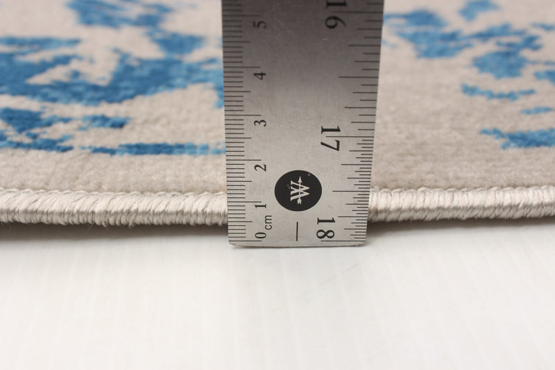 Corinne Blue 3'11\" x 5'7\" Area Rug