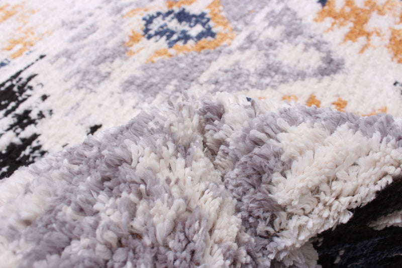 Paloma Kashkuli White Area Rug - 5'3\" x 7'3\"