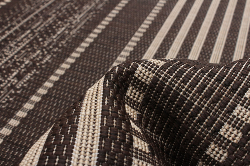 Wileen Chocolate Area Rug - 3'3\" X 4'7\" 