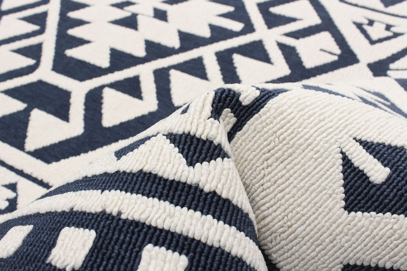 Gaia Blue 3'11\" x 5'7\" Area Rug