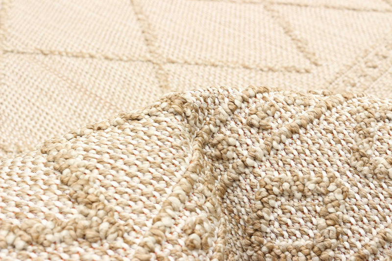 Balbina Taupe Area Rug - 4'0\" x 6'0\"