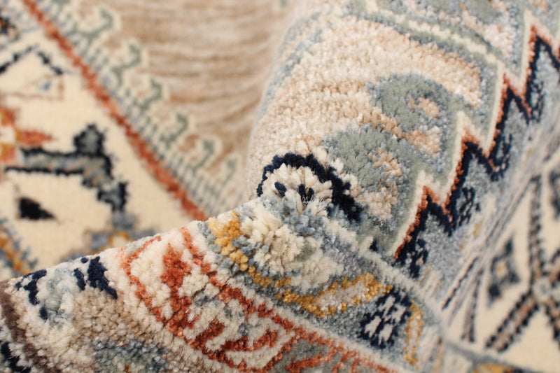 Quincy Ivory Area Rug - 7'10\" x 10'2\"
