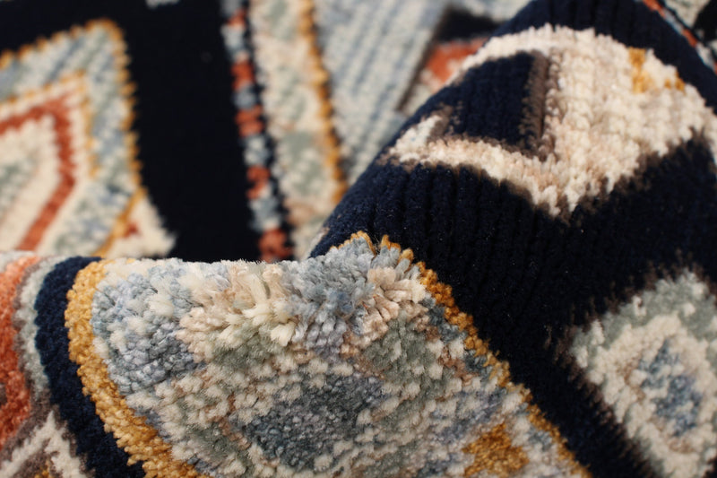 Quincy Navy Blue Area Rug - 7'10\" x 10'2\"