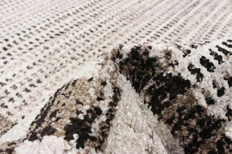 Vera Quattro Ivory/Grey Area Rug - 7'10\" x 10'5\"