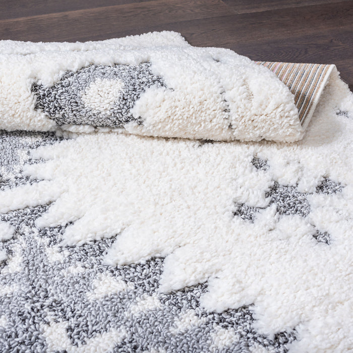 Lola Diamond Grey 8x11 Area Rug