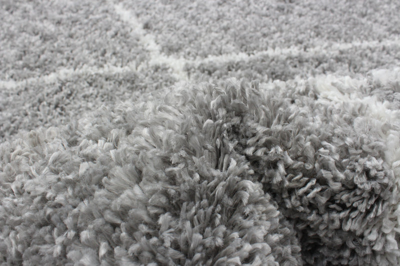 Helma Losange Light Grey Shag 3'11\" X 5'11\" Area Rug