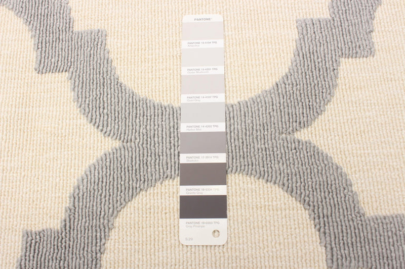 Sophie Light Grey Area Rug - 6'7\" x 9'6\"