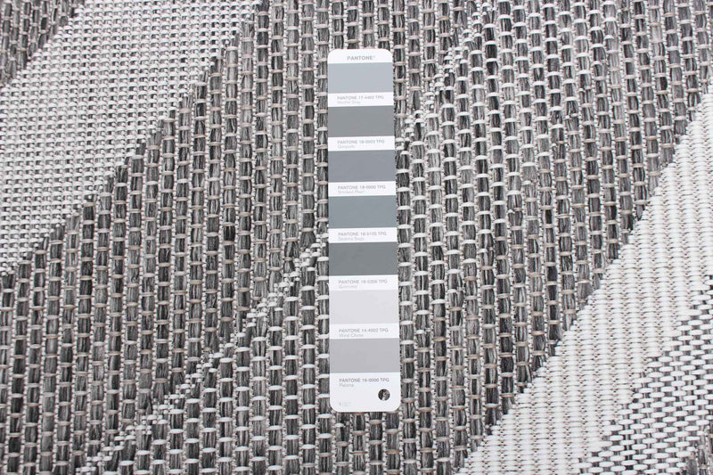 Neisha Modern Grey Rug 6'7\" X 9'6\" Area Rug