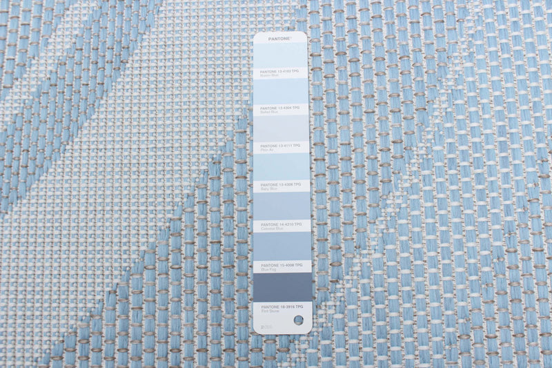 Neisha Modern Light Blue Rug 6'7\" X 9'6\" Area Rug