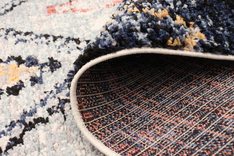 Makondo Classic Blue Area Rug - 5'3\" x 7'3\"