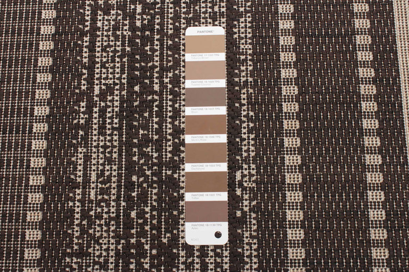 Wileen Chocolate Area Rug - 4'4\" X 6'5\" 