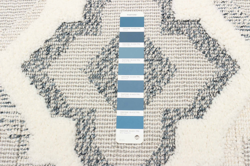 Alaqua Ivory Area Rug - 6'7\" x 9'6\"