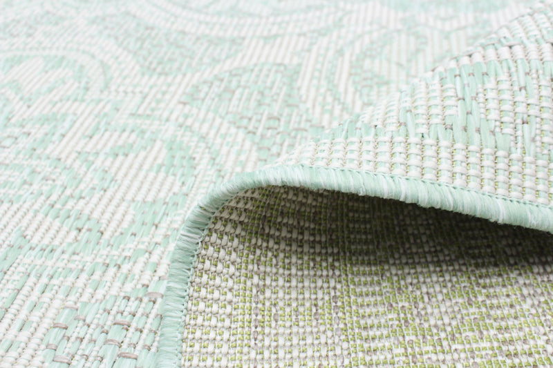 Neisha Traditional Mint Rug 5'3\" X 7'3\" Area Rug