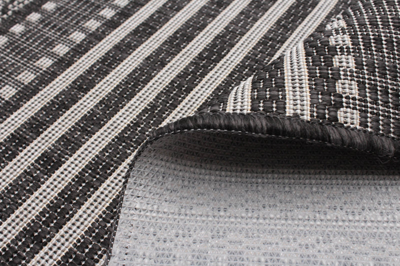 Wileen Black Area Rug - 2'2\" X 6'7\" 