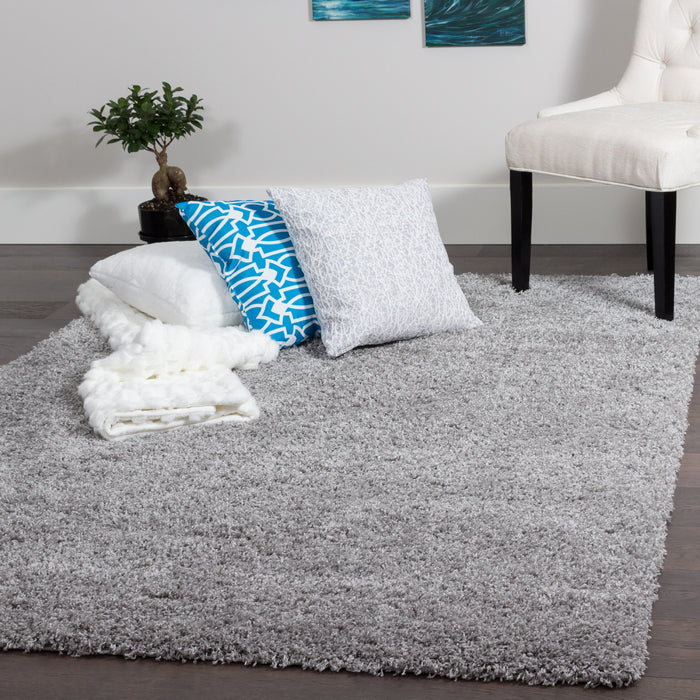 Victoria Light Grey Shag 3 x 5 Area Rug