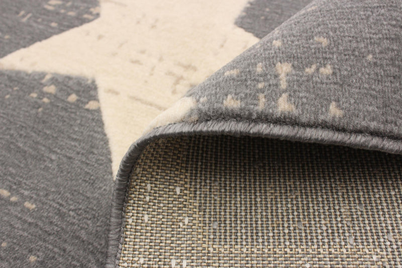 Ira Grey 3'11\" x 5'7\" Area Rug