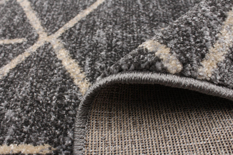 Davina Grey Area Rug - 6'7\" X 9'10\" 