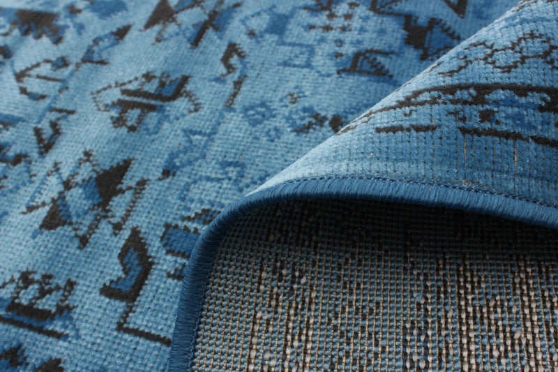 Awena Blue 4'7\" x 6'7\" Area Rug