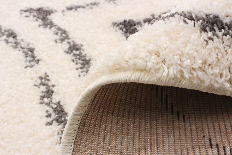 Gael Ivory Shag 3'11\" x 6'0\" Area Rug