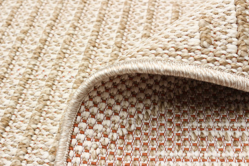 Xantha Taupe Area Rug - 5'0\" x 7'0\"
