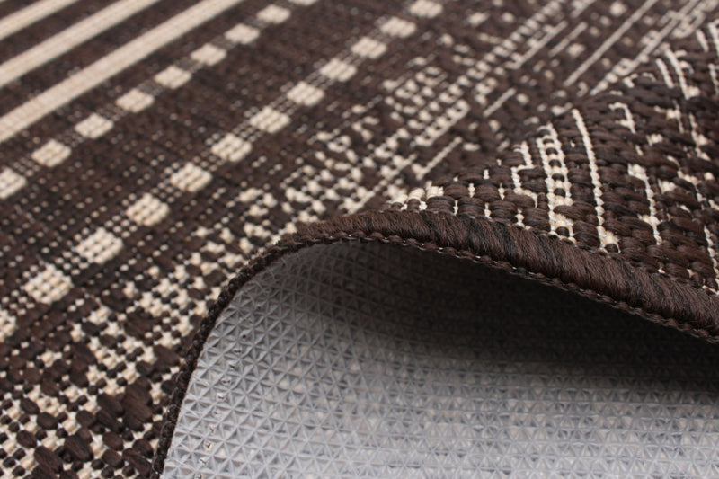 Wileen Chocolate Area Rug - 2'2\" X 6'7\" 