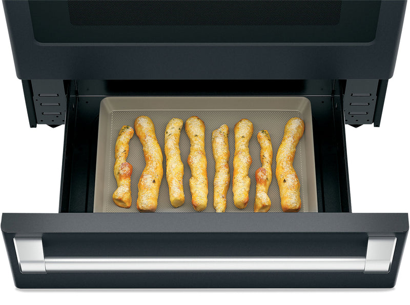 Cafe 5.7 Cu. Ft. Smart Electric Range with True European Convection - Matte Black - CCES700P3MD1