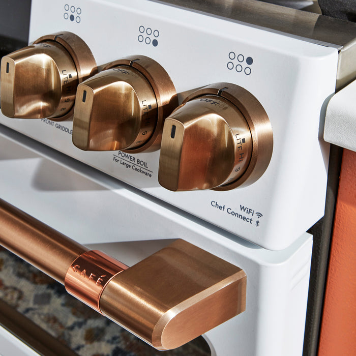 Cafe 5.6 Cu. Ft. Smart Gas Range with True European Convection and Self Clean Racks - Matte White - CCGS700P4MW2