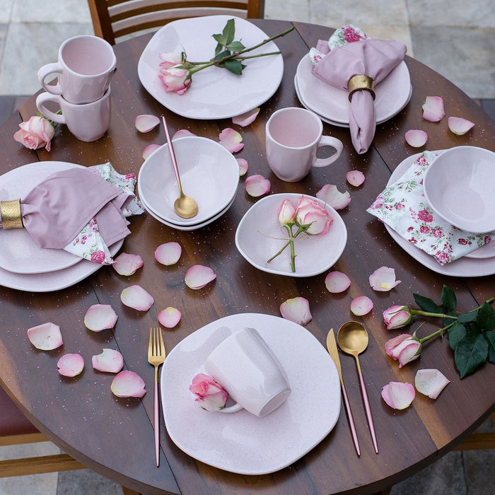 Ryo 16-Piece Dinnerware Set - Pink