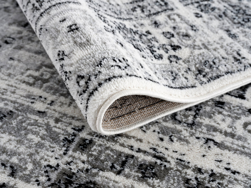 Clover Area Rug - 5' x 7'