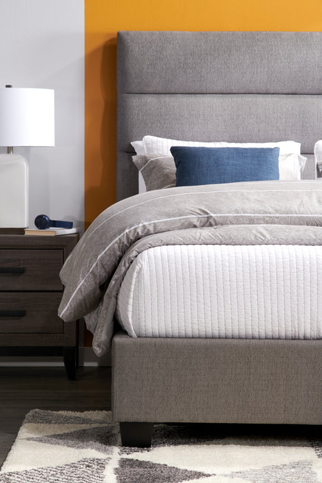 Naya Upholstered Bed in Grey Fabric, Tufted - King Size