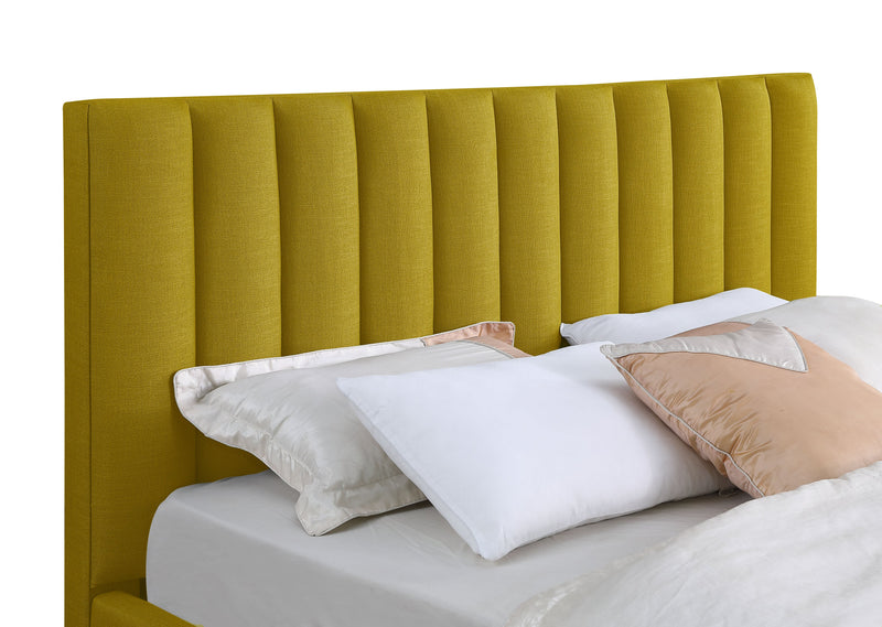 Kort & Co. Rain Upholstered Platform Bed in Green Fabric, Tufted - King Size