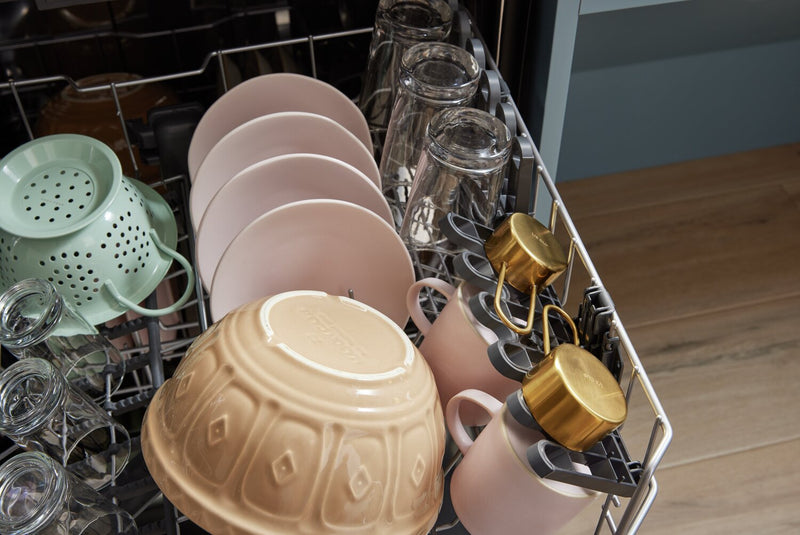 Whirlpool 24\" 44 dBA Built-In Top-Control Dishwasher - Fingerprint Resistant Stainless Steel - WDT550SAPZ