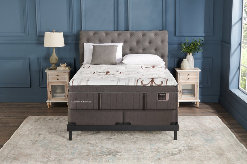 Stearns & Foster Founders Collection Cardiff City Eurotop King Mattress Set