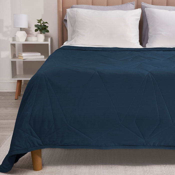 BEDGEAR Queen Cooling Blanket - Navy