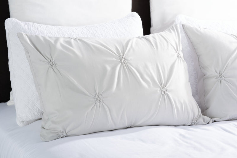 Brianna Light Grey 3-Piece Full/Queen Comforter Set