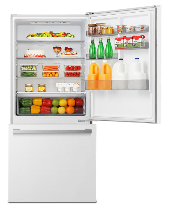 Hisense 31.1\" 17 Cu. Ft. Bottom-Mount Refrigerator - White - RB17A2CWE