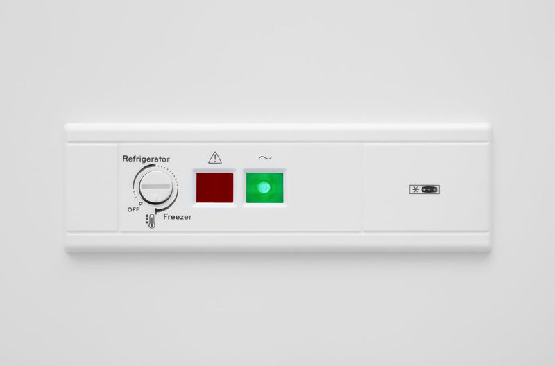 Amana 16 Cu. Ft. Convertible Chest Refrigerator-Freezer - AZC5216LW